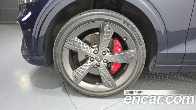 Genesis GV70 из Кореи Encar