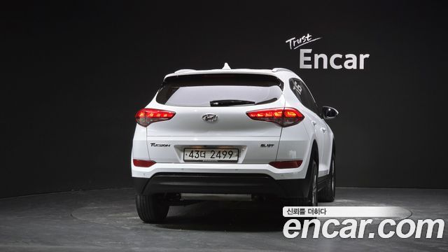 Hyundai Tucson Diesel 1.7 2WD Modern — пробег 131 381 км — фото 4 из 5