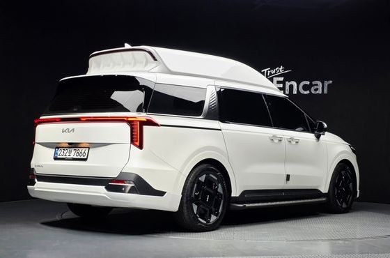 Kia Carnival Gasoline 9-Seater Hi Limousine (7-seater Limousine(Special vehicle) — пробег 24 922 км — фото 2 из 5