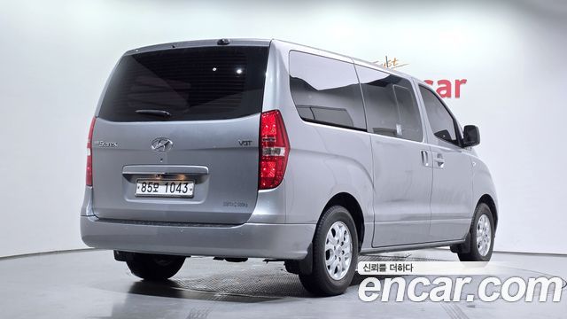 Hyundai Starex 5-Seater VAN CVX Premium — пробег 287 589 км — фото 2 из 5