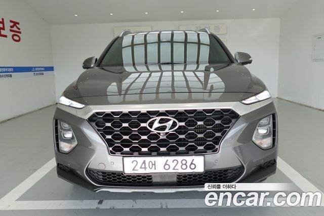 Hyundai Santafe Diesel 2.0 2WD Prestige — пробег 269 924 км — фото 2 из 5