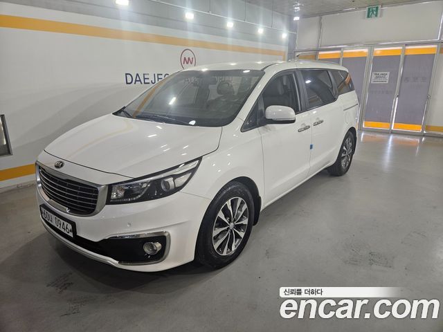 Kia Carnival 9-seater Luxury — пробег 161 163 км — фото 3 из 5