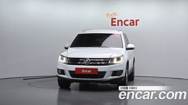 Volkswagen Tiguan 2.0 TDI Comfort 5N — пробег 123 281 км — фото 3 из 5