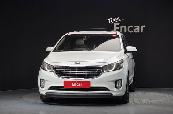 Kia Carnival 11-seater Prestige — пробег 53 194 км — фото 3 из 5