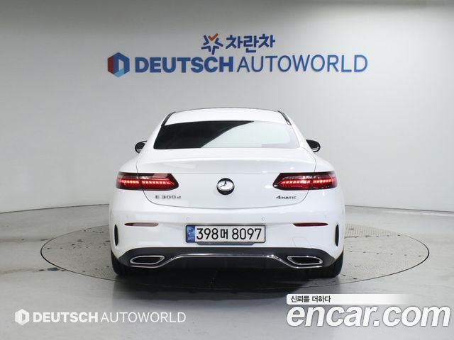 Mercedes-Benz E-Class из Кореи Encar