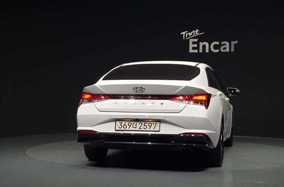 Hyundai AVANTE Smart — пробег 88 304 км — фото 4 из 5