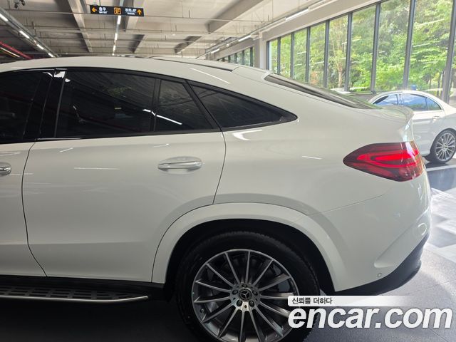 Mercedes-Benz GLE-Class GLE450 4MATIC Coupe — пробег 2 374 км — фото 4 из 5