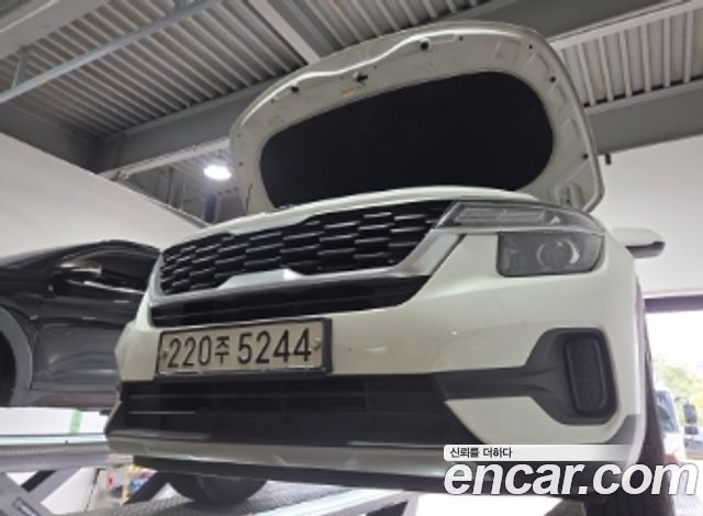 Kia Seltos Diesel 1.6 2WD Trendy — пробег 67 524 км — фото 1 из 2