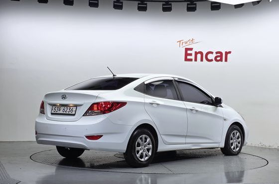Hyundai Accent Diesel 1.6 VGT Smart — пробег 71 022 км — фото 2 из 5