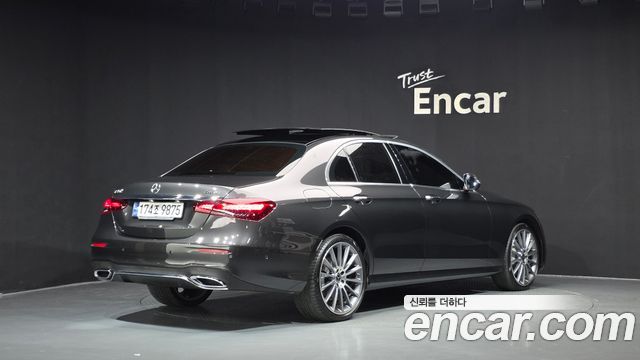 Mercedes-Benz E-Class из Кореи Encar