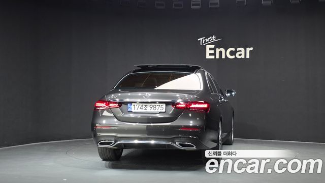 Mercedes-Benz E-Class из Кореи Encar