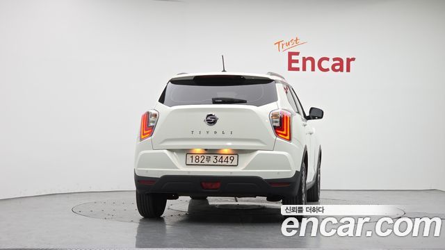 Ssangyong TIBOLI Gasoline 1.5 2WD V7 — пробег 11 736 км — фото 4 из 5