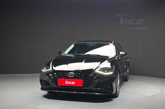 Hyundai Sonata 2.0 Premium Plus — пробег 83 654 км — фото 3 из 5