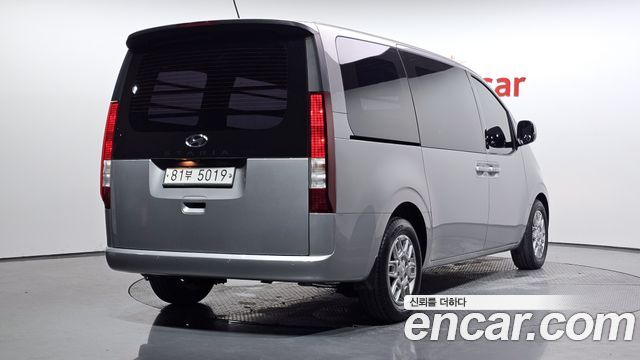 Hyundai Staria Cargo 3-Seater Modern — пробег 88 957 км — фото 2 из 5