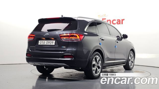 Kia Sorento Diesel 2.0 2WD Prestige — пробег 64 905 км — фото 2 из 5