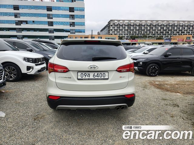 Hyundai Santafe Diesel(e-VGT) 2.0 2WD Morden — пробег 214 000 км — фото 4 из 5