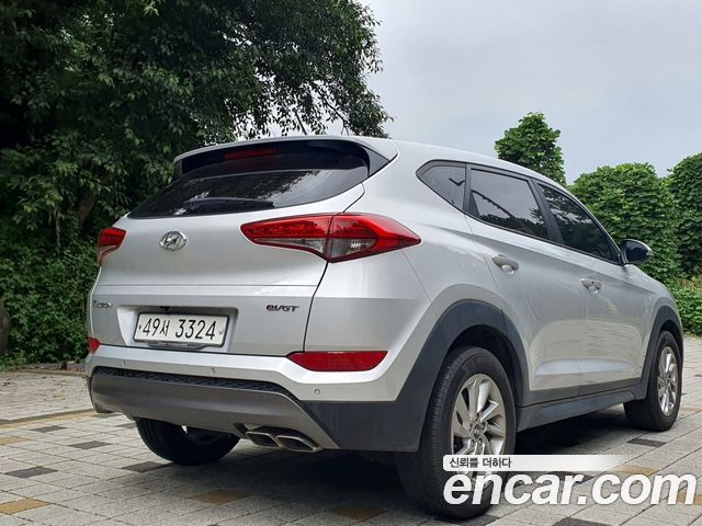 Hyundai Tucson Diesel 2.0 2WD Premium — пробег 120 319 км — фото 3 из 5