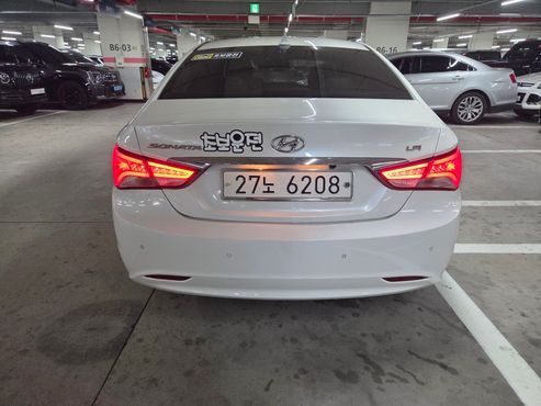 Hyundai Sonata LPI Premium Special — пробег 124 515 км — фото 3 из 5