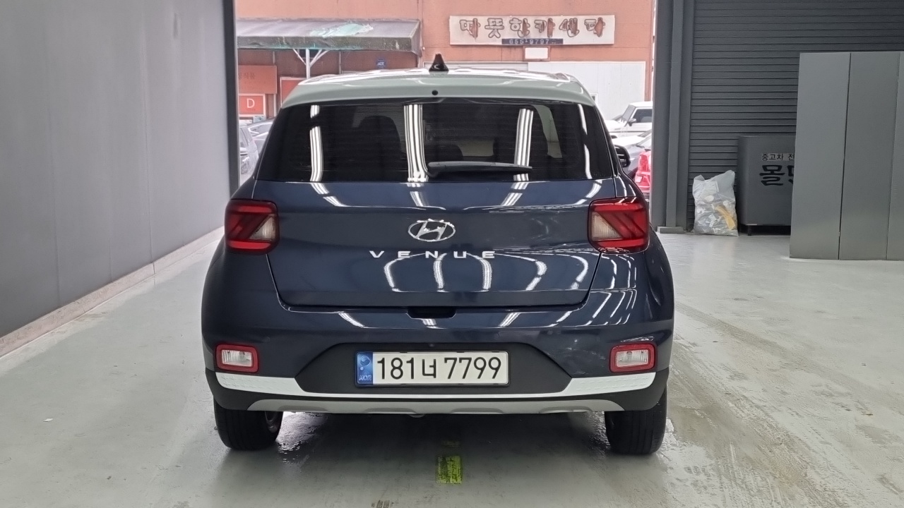 Hyundai Venue 1.6 Modern Plus — пробег 45 000 км — фото 4 из 5