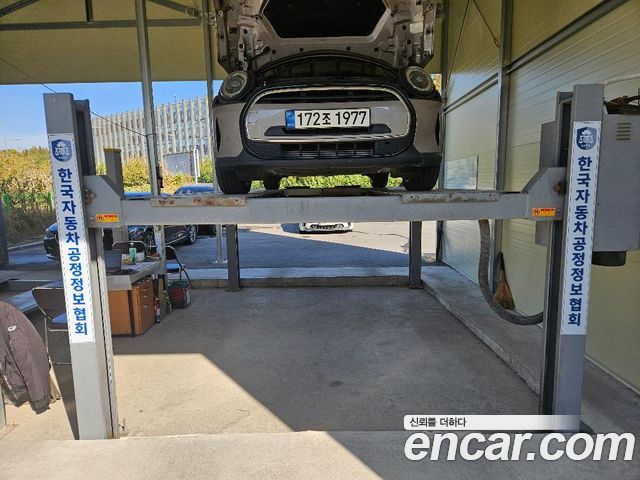 Mini Cooper из Кореи Encar