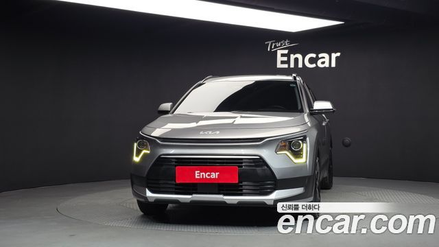 Kia Niro Trendy — пробег 63 234 км — фото 3 из 5