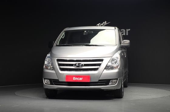 Hyundai Starex 12-Seater Wagon Smart — пробег 129 871 км — фото 3 из 5