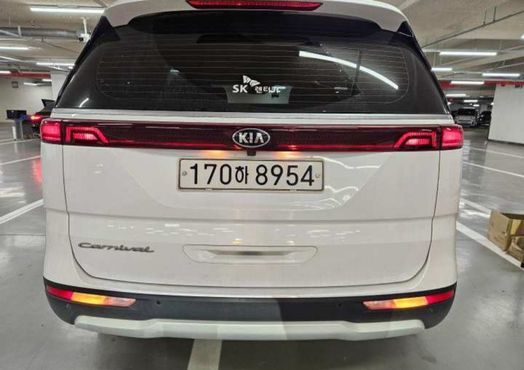 Kia Carnival Diesel 9-Seater Prestige — пробег 108 842 км — фото 3 из 5