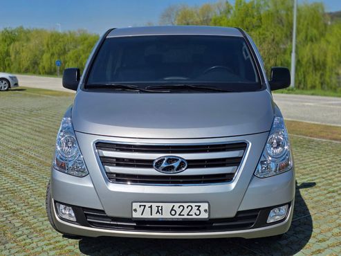 Hyundai Starex 12-Seater Wagon Modern Special — пробег 94 377 км — фото 2 из 5
