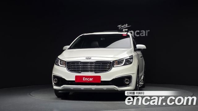 Kia Carnival 9-seater Prestige — пробег 88 400 км — фото 3 из 5