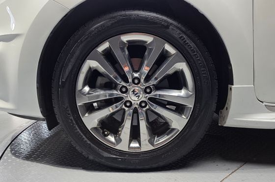 Kia Carnival 9-seater Prestige — пробег 88 400 км — фото 5 из 5