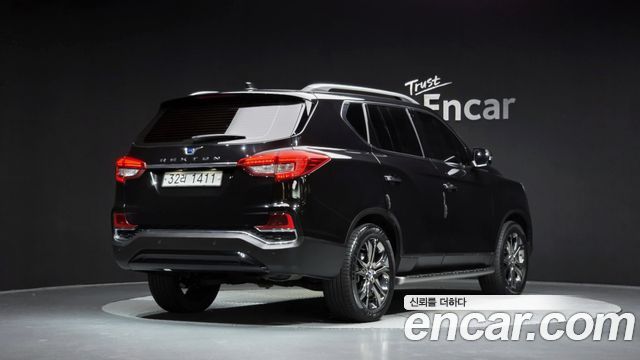 Ssangyong Rexton из Кореи Encar