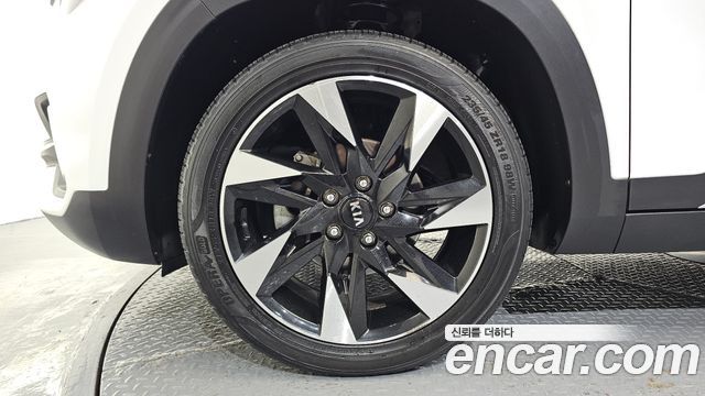 Kia Seltos Diesel 1.6 2WD Signature — пробег 124 060 км — фото 5 из 5