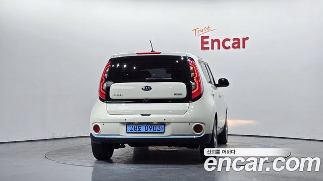 Kia Soul EV — пробег 46 632 км — фото 4 из 5