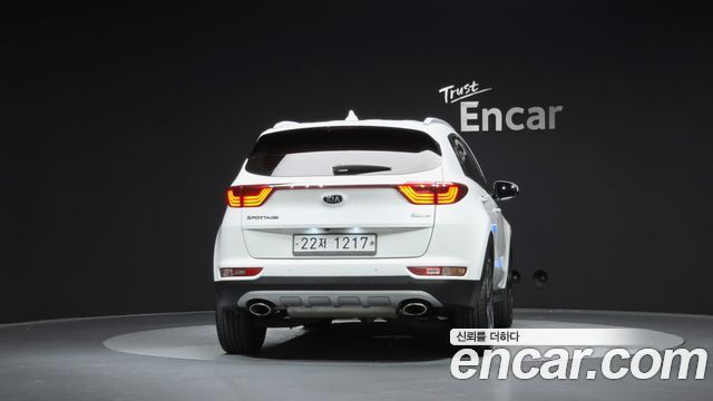 Kia Sportage из Кореи Encar