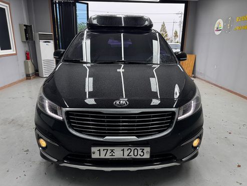 Kia Carnival 9-seater Hi-Limousine Prestige — пробег 153 627 км — фото 3 из 5
