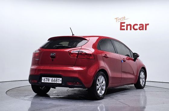Kia pride 1.4 MPI Hatchback Deluxe — пробег 146 682 км — фото 2 из 5