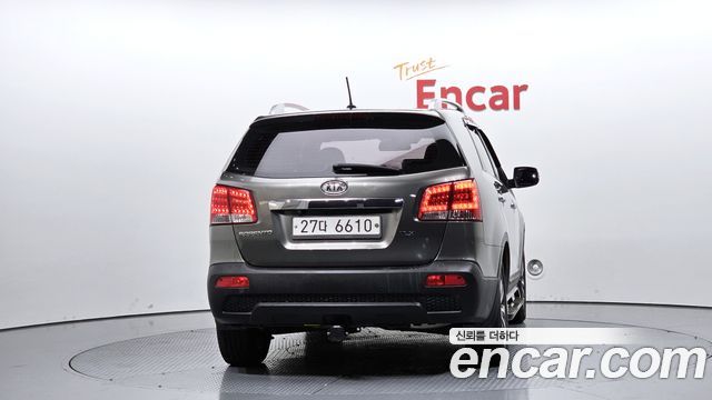 Kia Sorento Diesel 2.0 2WD TLX High-Deluxe — пробег 226 736 км — фото 4 из 5