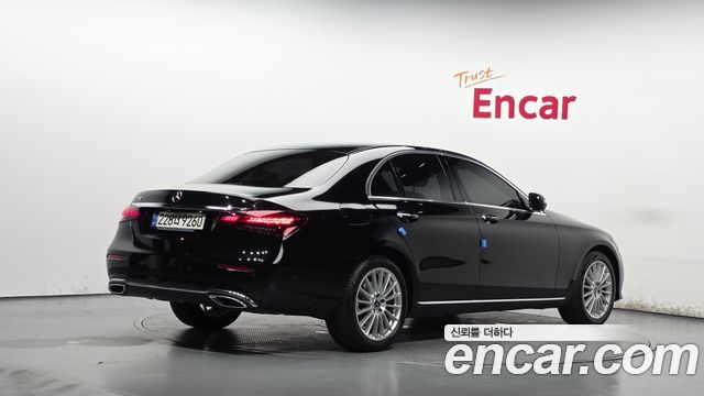 Mercedes-Benz E-Class из Кореи Encar
