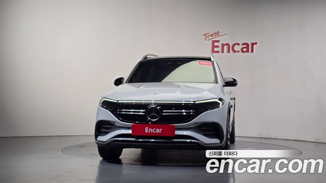 Mercedes-Benz EQB EQB300 4MATIC AMG Line — пробег 11 735 км — фото 3 из 5