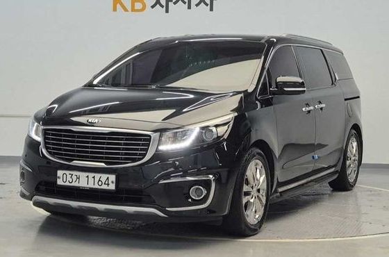 Kia Carnival 9-seater Prestige — пробег 242 373 км — фото 1 из 5