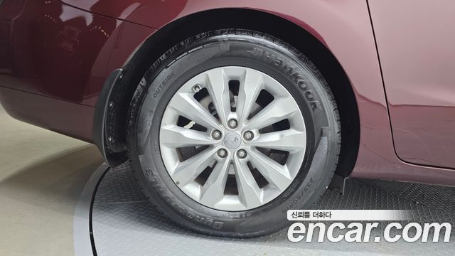 Kia Carnival Gasoline 8-Seater Export — пробег 78 863 км — фото 5 из 5