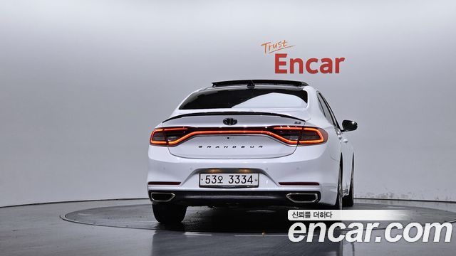 Hyundai Grandeur из Кореи Encar