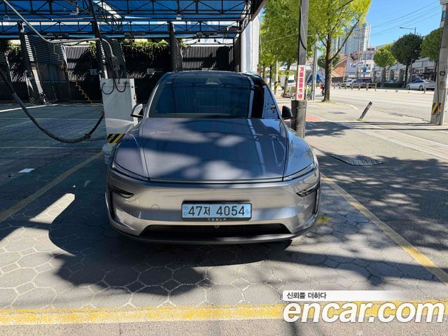 Tesla Model Y RWD — пробег 11 500 км — фото 3 из 5