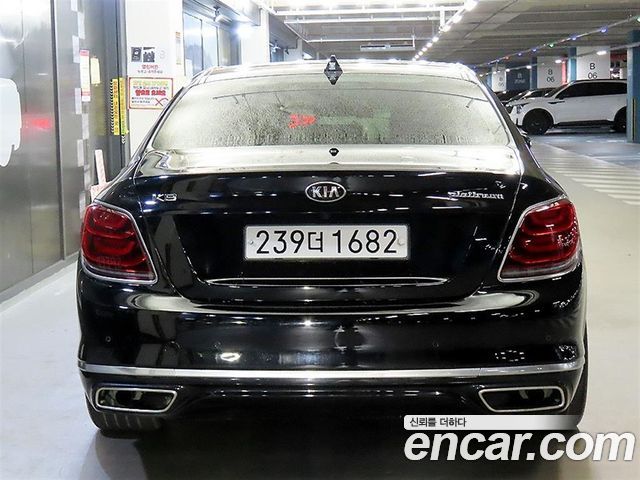 Kia K9 3.8 GDI AWD PlatinumⅡ — пробег 150 000 км — фото 5 из 5
