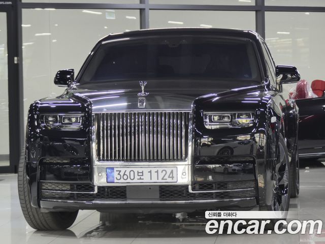 Rolls-Royce Phantom 6.7 V12 — пробег 770 км — фото 1 из 5