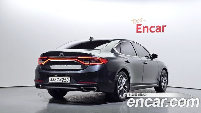 Hyundai Grandeur из Кореи Encar