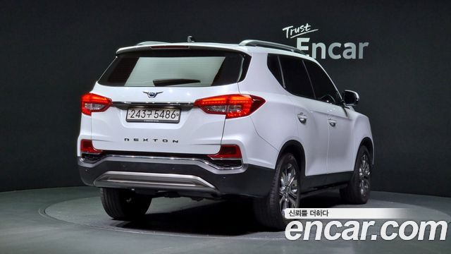 Ssangyong Rexton из Кореи Encar
