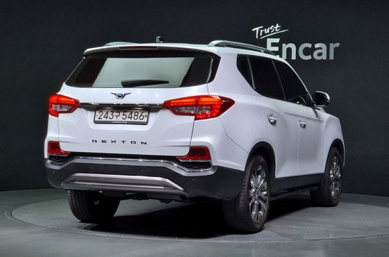 Ssangyong Rexton Diesel 2.2 4WD White Edition — пробег 70 915 км — фото 2 из 5
