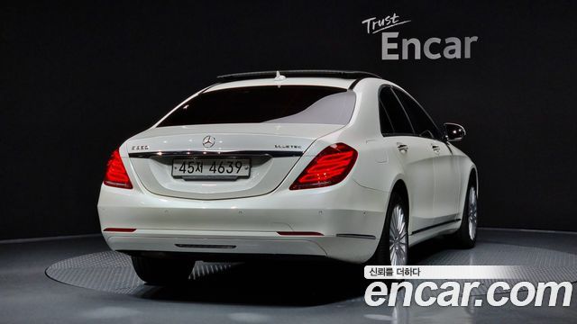 Mercedes-Benz S-Class S350 Blue TEC 4MATIC — пробег 46 427 км — фото 2 из 5