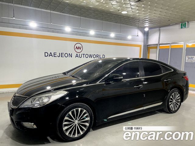 Hyundai Grandeur HG300 Exclusive — пробег 180 343 км — фото 1 из 5